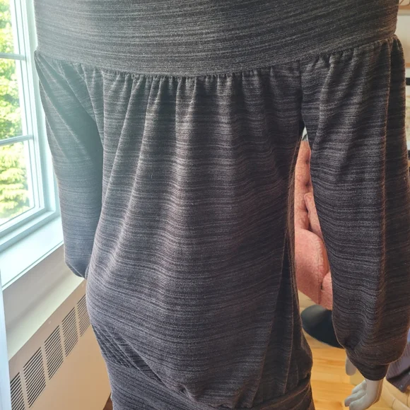 Sweater - Picture 4 of 6